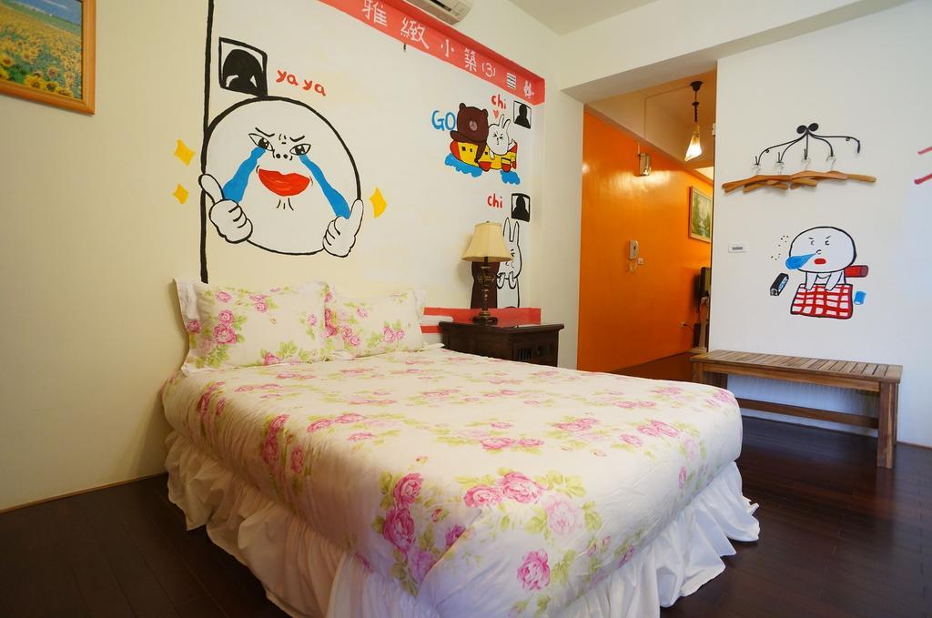 לינה וארוחת בוקר Jiaxin Yaya House חדר תמונה